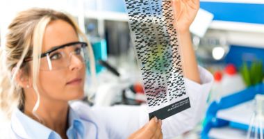 Stire din Sănătate : Când trebuie căutate răspunsuri în genetică