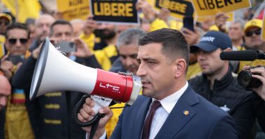 Stire din Actualitate : George Simion: "Toată România are nevoie de explicaţii"