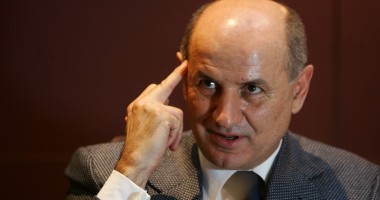 Stire din Sport : GEORGE COPOS a plâns în hohote, în sala de judecată