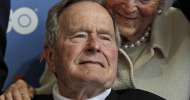 Stire din Actualitate : George H.W. Bush a părăsit unitatea de îngrijiri intensive