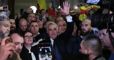 Stire din Actualitate : Judecătorii ÎCCJ au rămas în pronunțare! Călin Georgescu: "Este o luptă împotriva lui Dumnezeu și a poporului român"