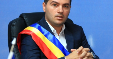 Stire din Politică-Administrație : Primăria Ovidiu, aranjamente pentru sărbătorile de iarnă. Ce a pregătit edilul George Scupra