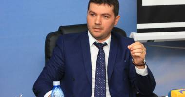 Stire din Politică-Administrație : "Parcurile au devenit o necesitate pentru dezvoltarea unei urbe civilizate"