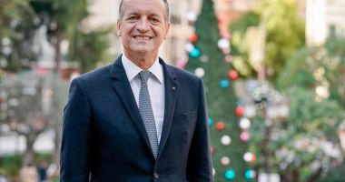 Stire din Actualitate : Primar inculpat pentru corupţie, împreună cu alte patru persoane