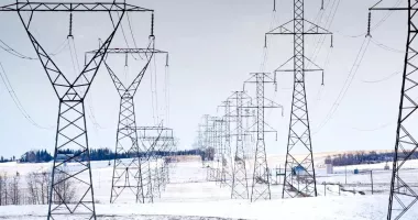 Stire din Economie : Gerul a scumpit gazele naturale, dar a ieftinit energia electrică