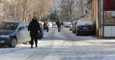 Stire din Social : Iarnă în aprilie! Cum va fi vremea în următoarele ore, la Constanța
