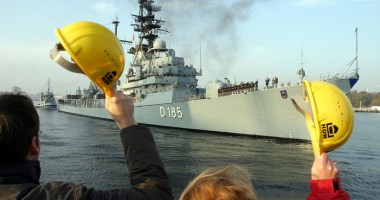 Stire din Actualitate : Germania vinde două distrugătoare Israelului