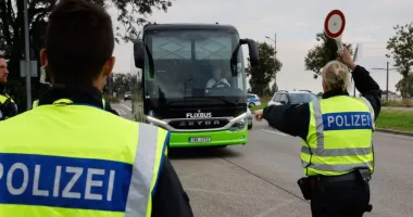 Stire din Actualitate : Germania prelungește controalele la frontieră cu încă șase luni