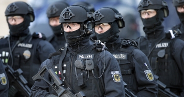 Stire din Actualitate : 11 atentate teroriste, dejucate în Germania