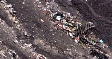 Galerie FOTO și VIDEO. IMAGINI DRAMATICE de la locul tragediei aviatice din Franța - 4