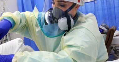 Stire din Social : Aproximativ 20% dintre paturile de terapie intensivă sunt alocate pacienţilor infectaţi cu Covid-19