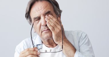 Stire din Social : Nu vă atingeți fața! Evită gestul pentru a preveni răspândirea coronavirusului