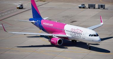 Stire din Eveniment : PANICĂ LA BORD! Aterizare de urgență pe Aeroportul Otopeni!