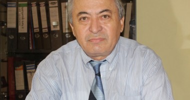 Stire din Cultură-Educație : Cum vrea Nejdet Gevat să redea strălucirea Colegiului de Artă "Regina Maria"