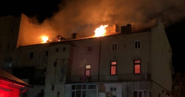 INCENDIU DEVASTATOR ÎN CENTRUL CONSTANȚEI! - 2