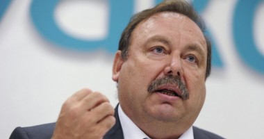 Stire din Actualitate : Parlamentul rus îi retrage mandatul unui deputat anti-Putin