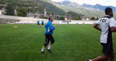 Stire din Sport : Gheorghe Hagi s-a băgat la joc alături de fotbaliștii Viitorului