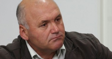 Stire din Politică-Administrație : Referendum pe datorie