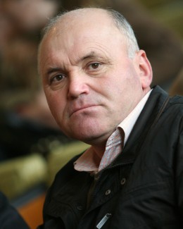 Stire din Politică-Administrație : "Nu plec la UNPR, nu știu cine duce vorba"