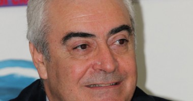 Stire din Politică-Administrație : Gheorghe Dinu intră în lupta pentru Primăria Constanța