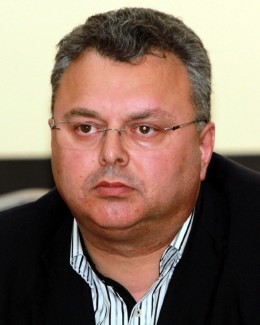 Stire din Politică-Administrație : Deputatul Gheorghe Dragomir  susține că USL și-a respectat promisiunile