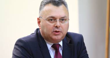 Stire din Politică-Administrație : "Șeful Executivului este conștient de subfinanțarea sistemului de sănătate"