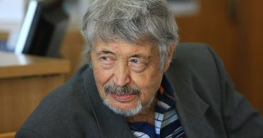 Stire din Cultură-Educație : Patru ani fără istoricul Gheorghe Dumitraşcu