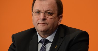 Stire din Politică-Administrație : PDL lansează joi programul pe agricultură