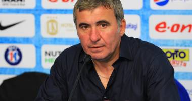 Stire din Sport : Un nou trofeu pentru "Rege". Hagi, premiat de Prințul Albert de Monaco
