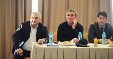 Gheorghe Hagi și-a premiat cei mai buni jucători din Academie - 4