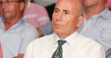 Stire din Politică-Administrație : Primarul din Cernavodă pleacă în Slovenia