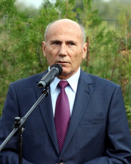Stire din Politică-Administrație : Primarul din Cernavodă, Gheorghe Hânsă, sare în ajutorul locuitorilor cu datorii la RAJA