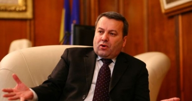 Stire din Politică-Administrație : Ialomițianu: Ponta și Dragnea transmit mesaje iresponsabile