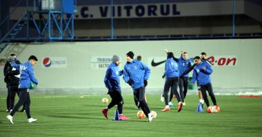 Stire din Sport : Gheorghe Hagi dă startul primului stagiu al Viitorului din 2016