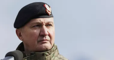 Stire din Eveniment : Șeful Armatei Române, audiat la DNA. Generalul Gheorghiță Vlad a ajuns la Secția Militară