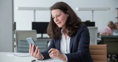 Stire din Social : Angajaţii ucraineni pot fi introduşi în REVISAL