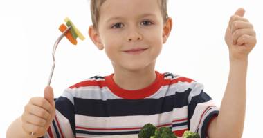 Stire din Cultură-Educație : Părinți și cadre didactice - împreună pentru o alimentație sănătoasă a copiilor