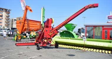 Ghiudemul tătăresc, vinurile "Conu’ Albu" și alte delicii dobrogene dau farmec Târgului EXPOAGROUTIL - 14