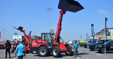 Ghiudemul tătăresc, vinurile "Conu’ Albu" și alte delicii dobrogene dau farmec Târgului EXPOAGROUTIL - 2