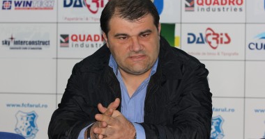 Stire din Sport : Reacția finanțatorului Nedelcu la dezastrul echipei FC Farul: "Ar trebui să jucăm în 15!"