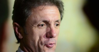 Stire din Sport : Gică Popescu cere să iasă din închisoare pentru a asista la înmormântarea tatălui său
