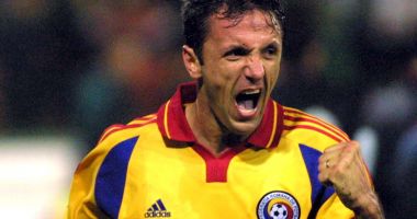 Stire din Sport : De ziua "Baciului". La Mulţi Ani, Gică Popescu!