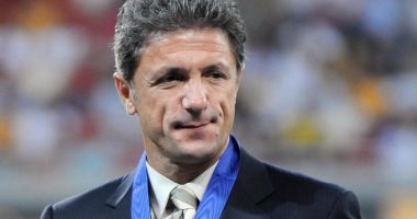 Stire din Sport : Gică Popescu, înainte de debutul României Under 21 la CE: "Nu cred că naționala mică a avut vreodată un lot așa valoros"