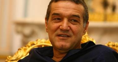 Stire din Eveniment : Gigi Becali află astăzi dacă va fi eliberat condiționat
