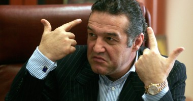 Stire din Eveniment : Gigi Becali se prezintă, azi, la Tribunalul Constanța