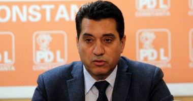 Stire din Politică-Administrație : "Sunt încântat că societatea civilă nu a amuțit la Constanța"