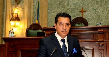 Stire din Politică-Administrație : "Propun ca marilor retaileri să li se interzică să distrugă mâncarea nevândută"