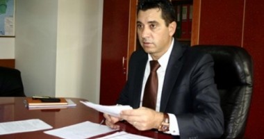 Stire din Politică-Administrație : "Nu știam că Moinescu are dosar penal"