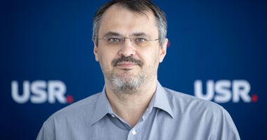 Stire din Politică-Administrație : Senatorul Cristian Ghinea, propunere legislativă pentru combaterea propagandei comuniste