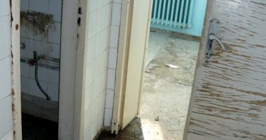 Stire din Social : Hal de rezerve! Pacientele de la Ginecologie, plimbate dintr-o secție în alta